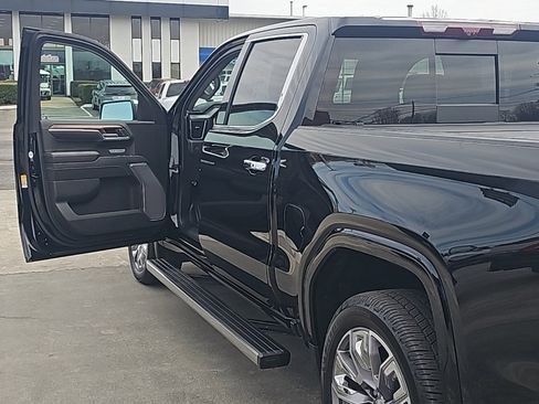 Used 2023 GMC Sierra 1500 Denali w/ Denali Reserve Package image 10