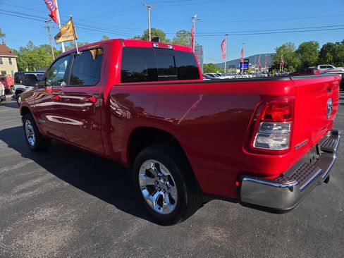 Certified 2022 RAM 1500 Big Horn AWD/4WD image 5