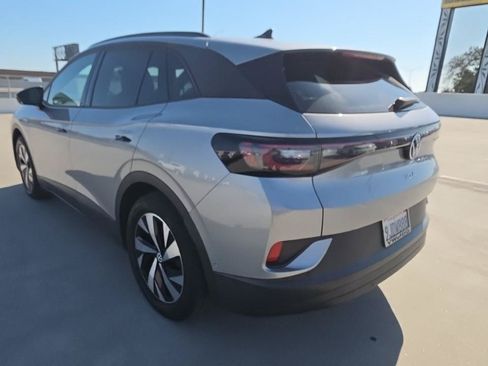 Used 2023 Volkswagen ID.4 Pro RWD image 5
