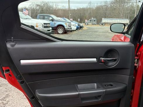 Used 2009 Dodge Charger SXT image 15