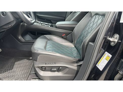 Used 2024 Volkswagen Atlas Cross Sport SEL Premium R-Line AWD/4WD image 10