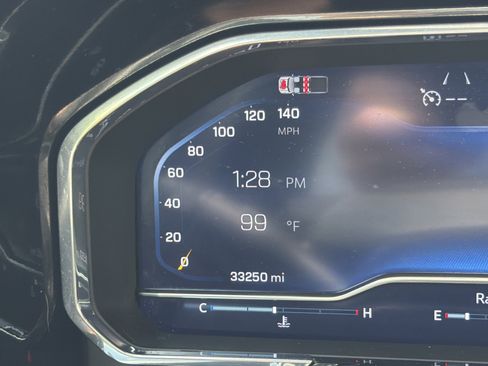 Used 2025 Chevrolet Silverado 1500 High Country w/ High Country Premium Package AWD/4WD image 22