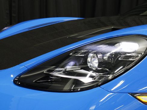 Certified 2025 Porsche 718 Cayman GT4 RS w/ Weissach Package image 16