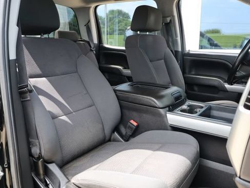 Used 2018 Chevrolet Silverado 1500 LT w/ All Star Edition AWD/4WD image 38