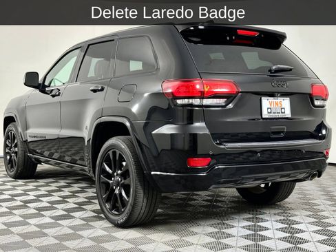 Used 2018 Jeep Grand Cherokee Altitude RWD image 26