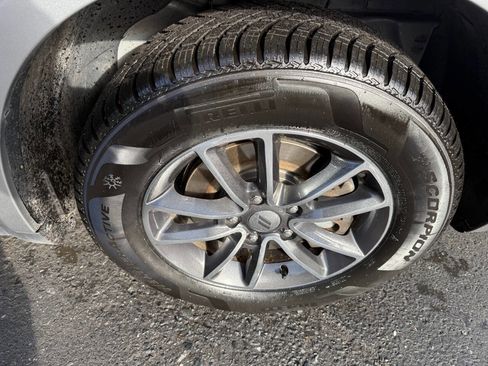 Used 2018 Dodge Journey SE w/ Connectivity Group image 12