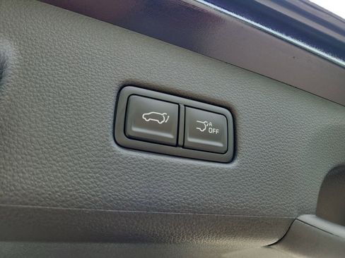 New 2026 Kia Carnival EX FWD image 15