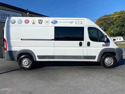 Used 2015 RAM ProMaster 2500 w/ Mopar Trailer Tow Group image 2