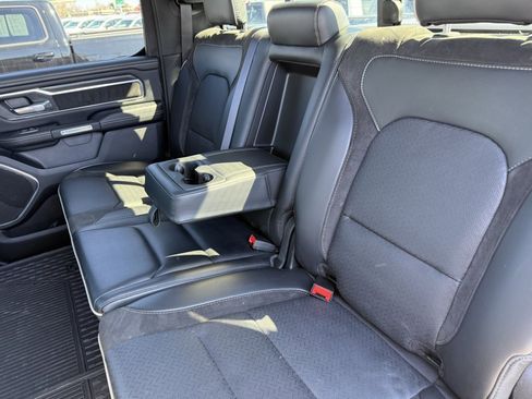 Used 2024 RAM 1500 Laramie image 15