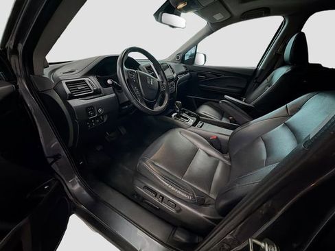 Used 2019 Honda Ridgeline RTL-E image 19