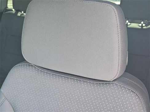 Used 2020 Chevrolet Silverado 1500 Custom w/ Custom Value Package image 14