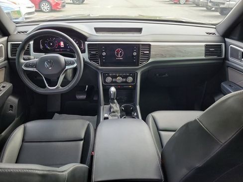 Used 2023 Volkswagen Atlas Cross Sport SE image 21