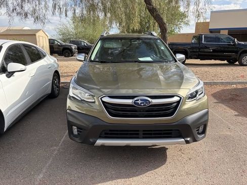 Used 2022 Subaru Outback Touring AWD/4WD image 8