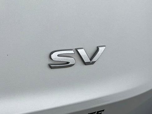 Used 2023 Nissan Rogue SV image 42