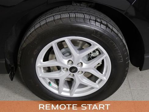 Used 2024 Ford Edge SEL w/ Convenience Package AWD/4WD image 14