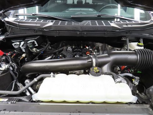 Used 2025 Ford F150 XLT w/ Equipment Group 302A MID image 30