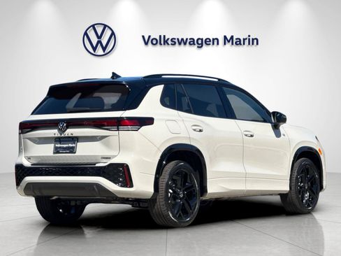 New 2026 Volkswagen Tiguan SE R-Line AWD/4WD image 5