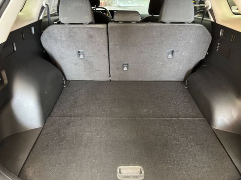 Used 2026 Kia Sportage LX AWD/4WD image 26