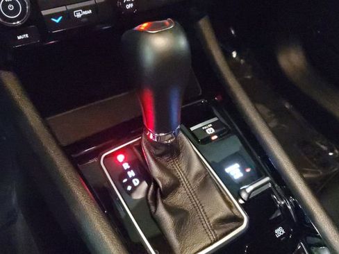 Used 2025 Jeep Compass Latitude w/ Altitude Special Edition image 26