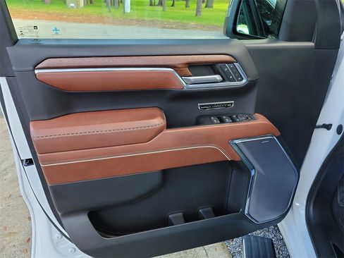 Certified 2023 GMC Sierra 1500 Denali Ultimate image 50