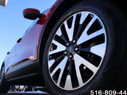 Used 2020 Ford Escape SEL image 6