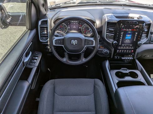 Used 2020 RAM 1500 Big Horn RWD image 16