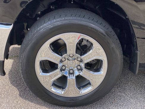 Certified 2023 RAM 1500 Big Horn AWD/4WD image 12