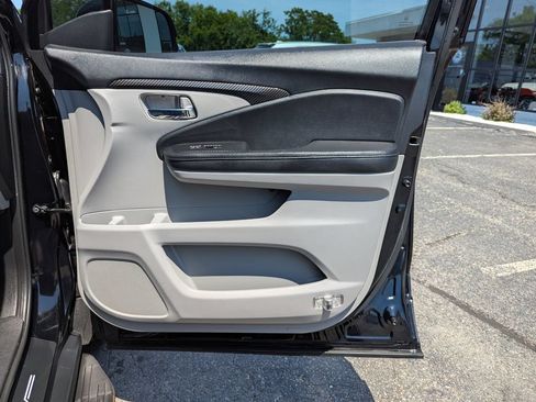 Used 2017 Honda Pilot EX-L image 28