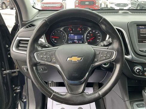 Used 2020 Chevrolet Equinox LT w/ Driver Convenience Package image 14