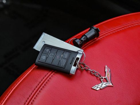 Used 2016 Chevrolet Corvette Stingray Convertible w/ 2LT Preferred Equipment Group image 68