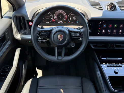 New 2025 Porsche Cayenne Coupe AWD/4WD image 14