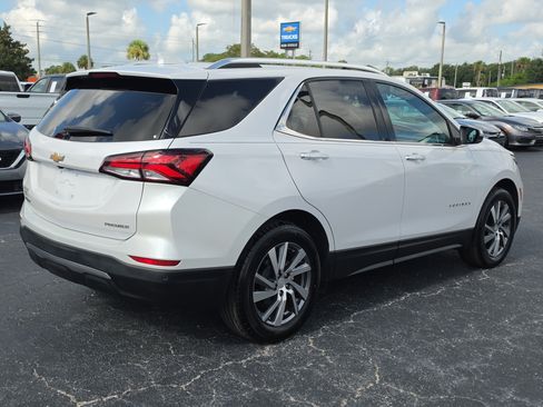 Certified 2024 Chevrolet Equinox Premier FWD image 4