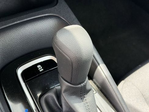 Used 2026 Toyota Corolla LE FWD image 21
