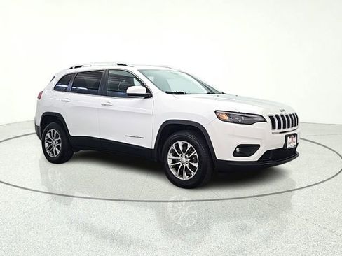 Used 2020 Jeep Cherokee Latitude Plus w/ Cold Weather Group AWD/4WD image 9