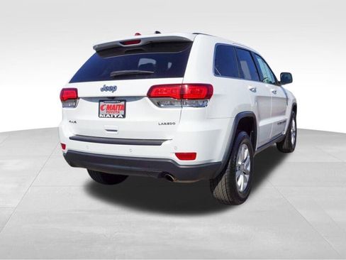 Used 2022 Jeep Grand Cherokee Laredo X image 3