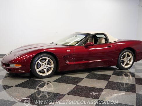 Used 2003 Chevrolet Corvette Convertible w/ Preferred Equipment Group1 RWD image 7