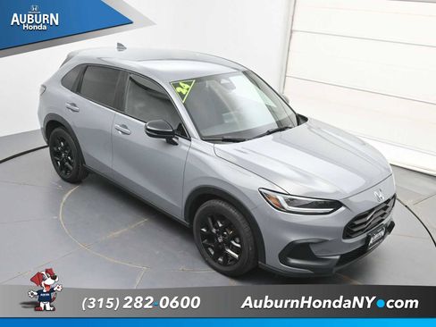 Used 2024 Honda HR-V Sport image 27