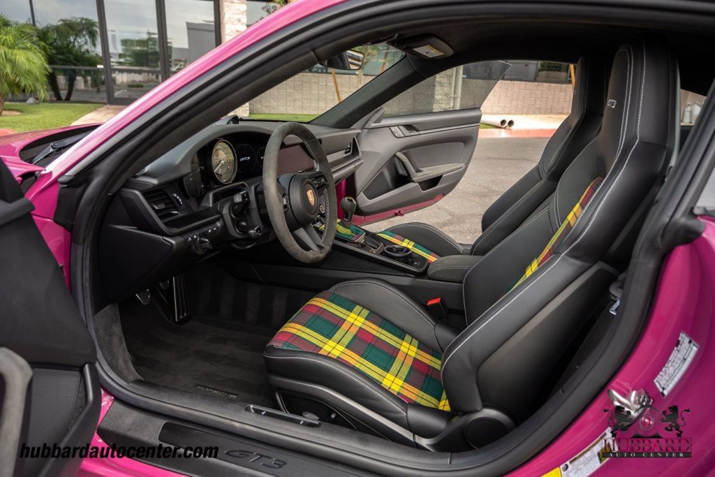 Used 2024 Porsche 911 GT3 RWD image 17