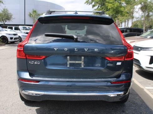 Used 2022 Volvo XC60 T8 Inscription Expression w/ Advanced Package image 5