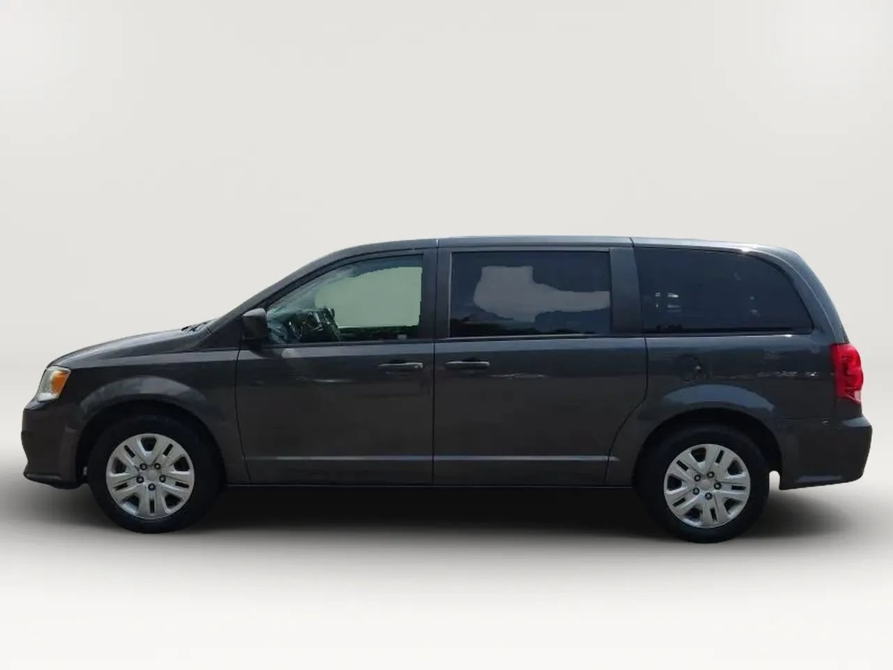 Used 2019 Dodge Grand Caravan SE w/ UConnect Hands-Free Group FWD image 5