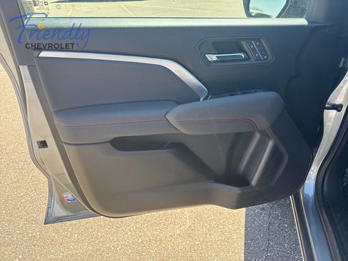 Certified 2024 Chevrolet Colorado Z71 w/ Z71 Convenience Package 2 AWD/4WD image 12
