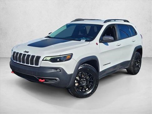 Used 2020 Jeep Cherokee Trailhawk image 1