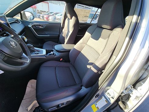 New 2025 Toyota RAV4 SE image 21