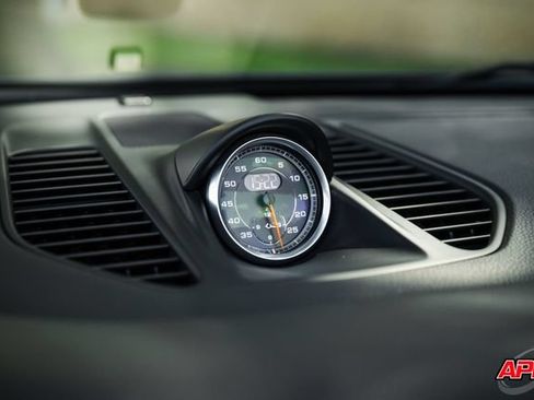 Used 2013 Porsche 911 Carrera RWD image 16