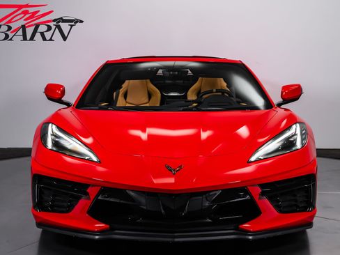 Used 2022 Chevrolet Corvette Stingray Preferred Cpe w/ Z51 Performance Package RWD image 8