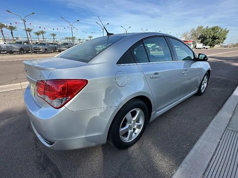 Used 2012 Chevrolet Cruze LT w/ All-Star Edition image 4