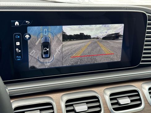 New 2026 Mercedes-Benz GLE 450 4MATIC image 26