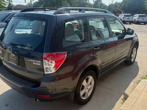 Used 2013 Subaru Forester 2.5X AWD/4WD image 3