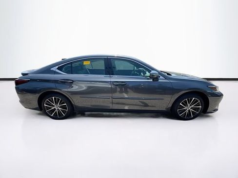 Used 2025 Lexus ES 350 w/ Premium Package FWD image 8