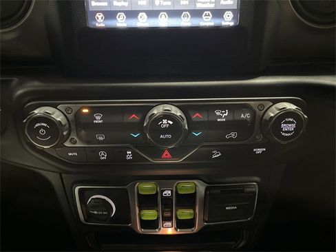 Used 2019 Jeep Wrangler Unlimited Sport S image 20